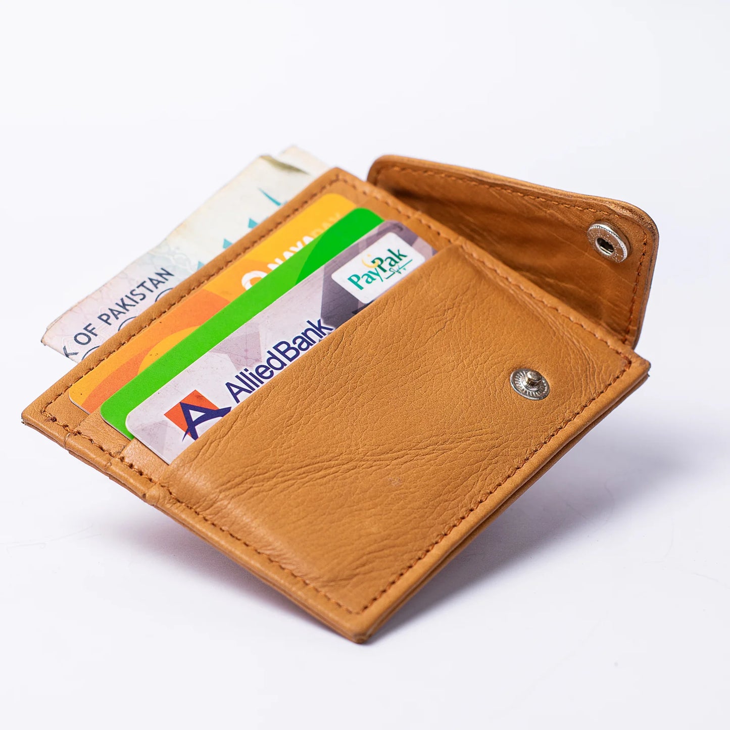 Sleek Card Holder – Minimal. Slim. Smart.